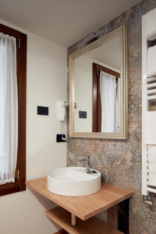 Ca' Dei Proverbi Gasthof 3*